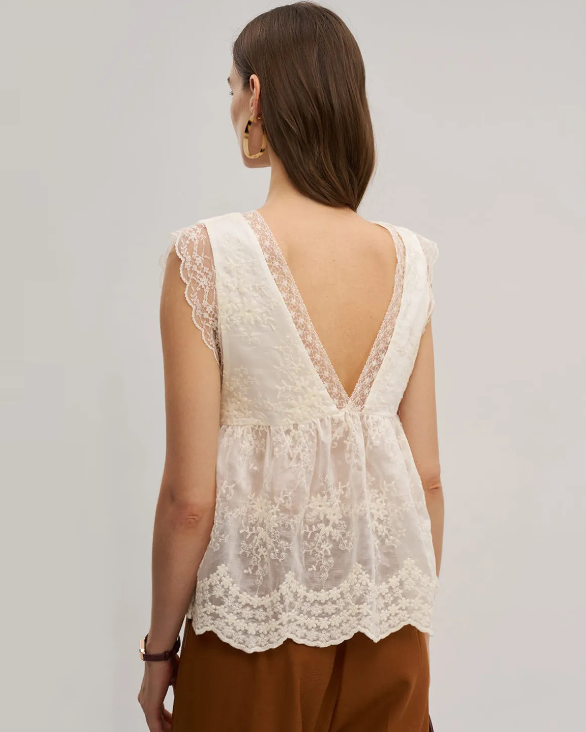 Apricot V Neck Lace See-Through Tank Top