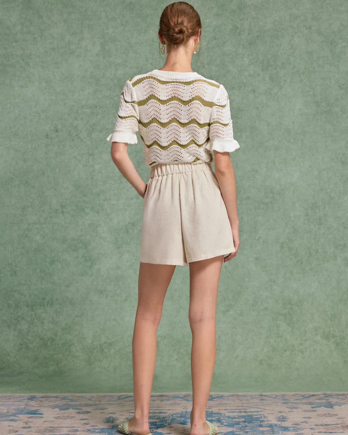 Beige Elastic Waist Pocket Linen Shorts
