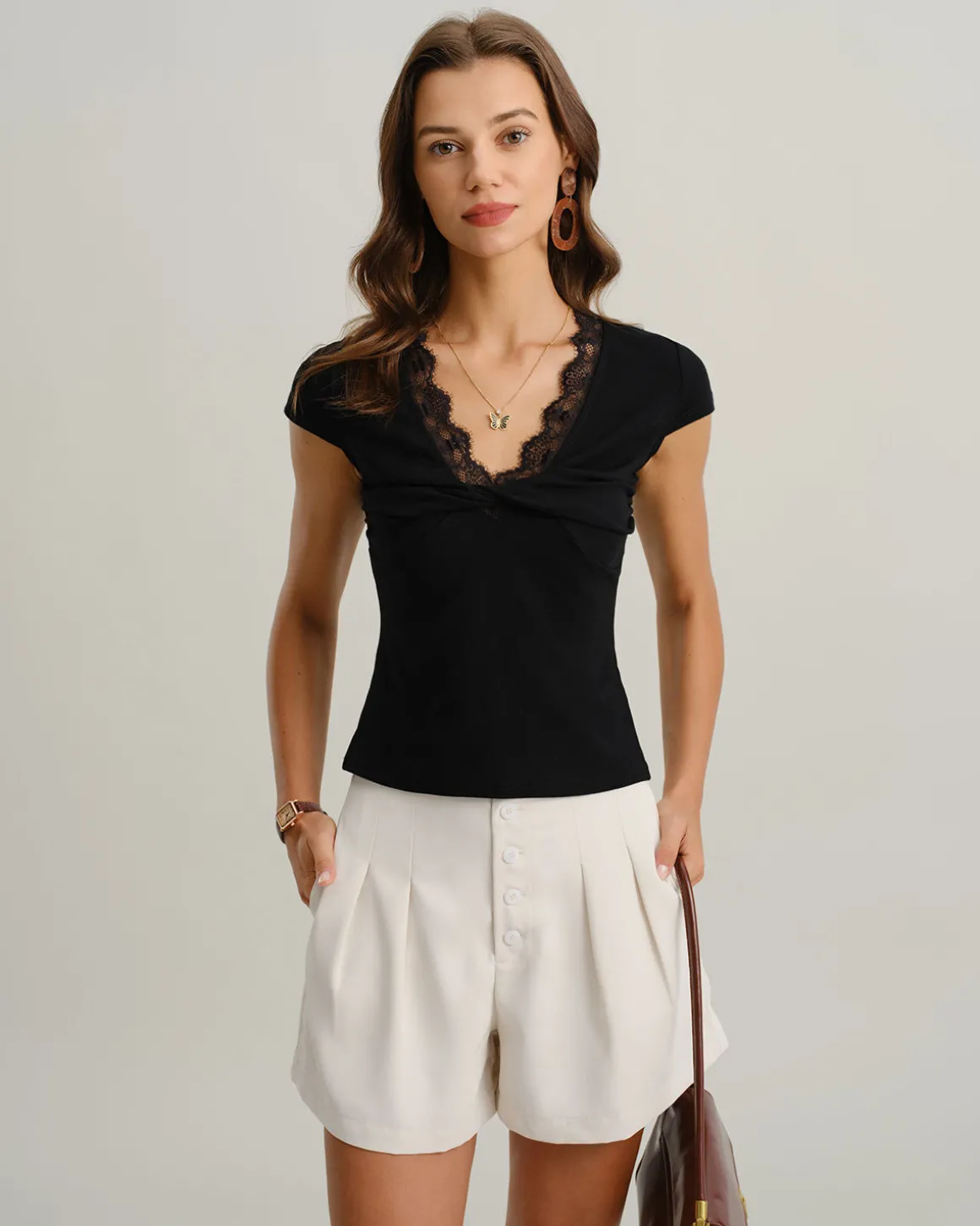 Beige Natural Waisted Pocket Shorts