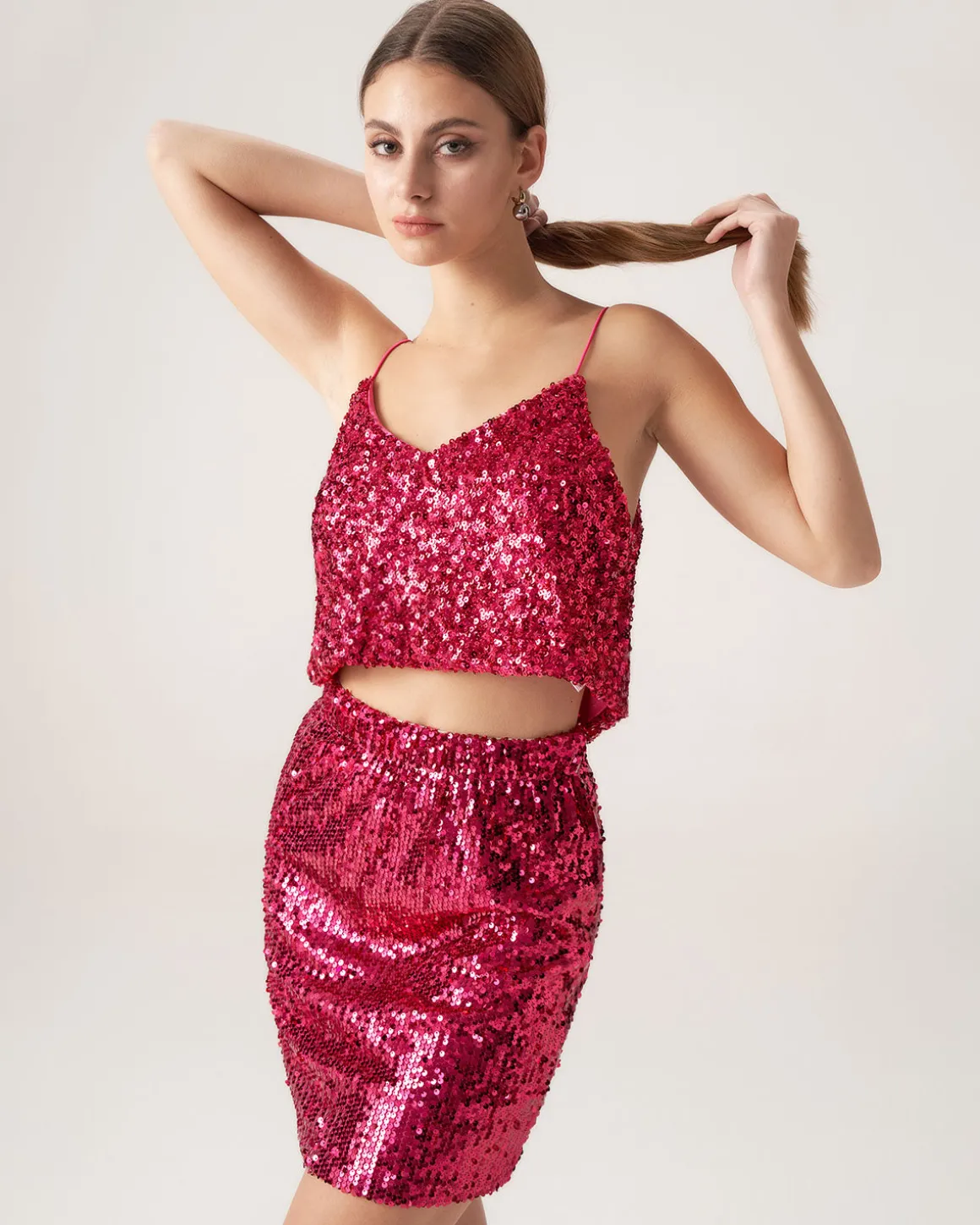 Bettydress-Red Sequin Cropped Cami Top
