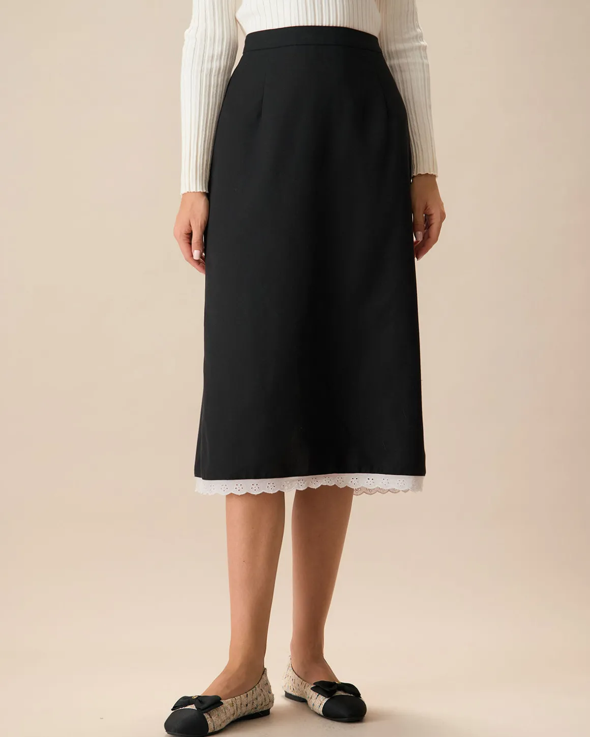 Black Contrasting Slit Midi Skirt