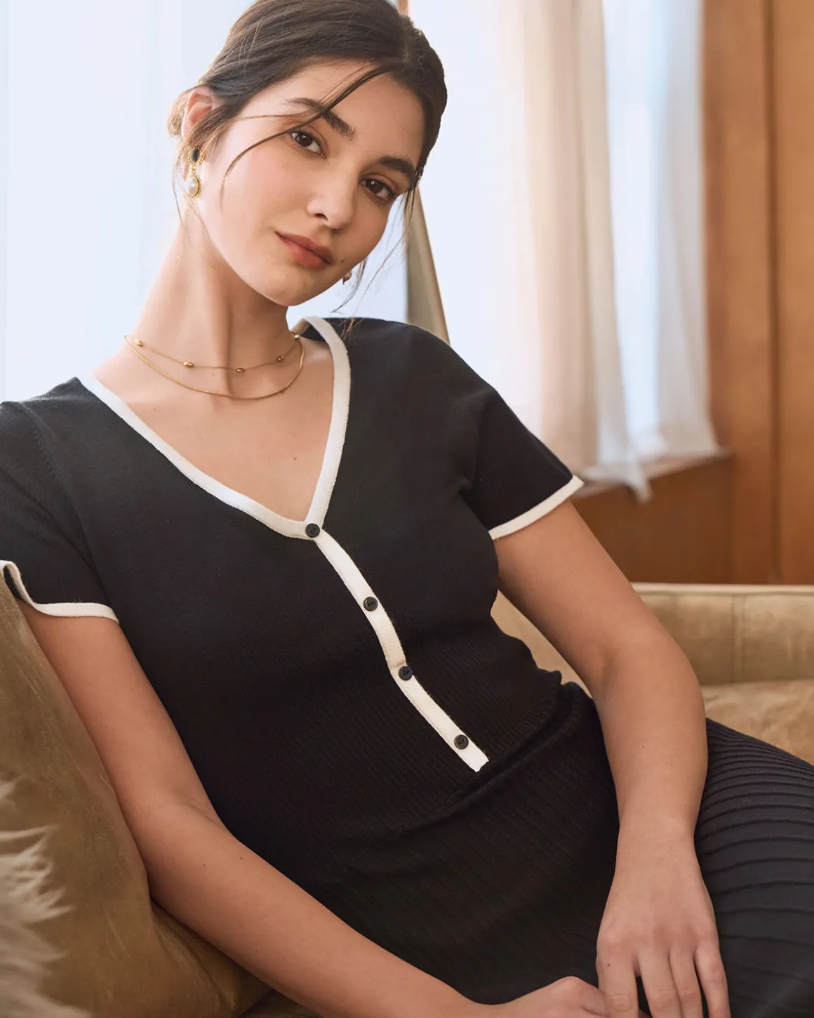 Black Contrasting Sweater Midi Dress