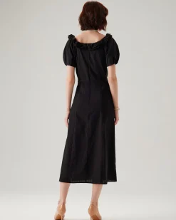 Black Embroidery Puffed Sleeve Maxi Dress