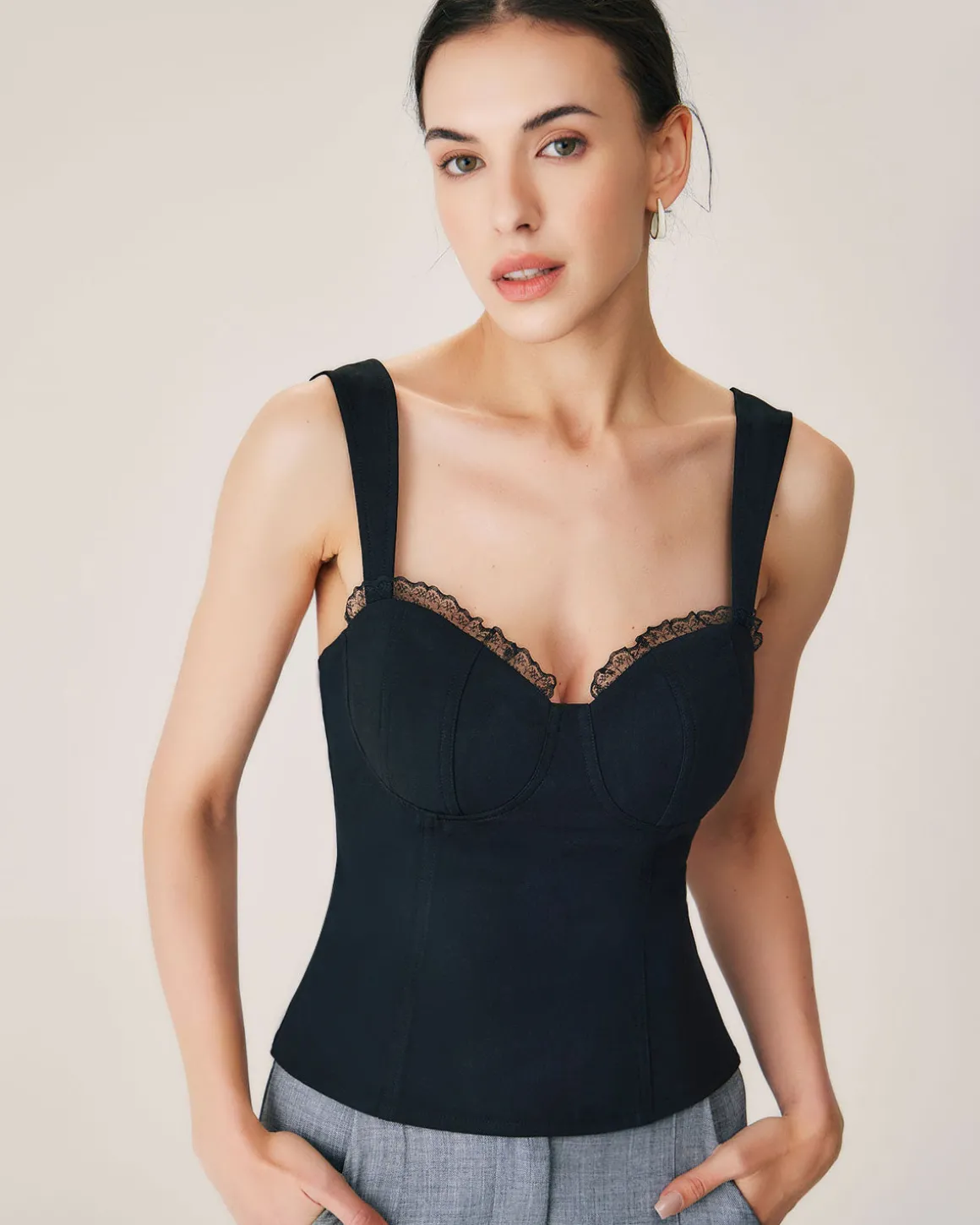 Black Lace Splicing Sweetheart Neck Camis