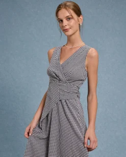 Black Plaid V Neck Sleeveless Maxi Dress
