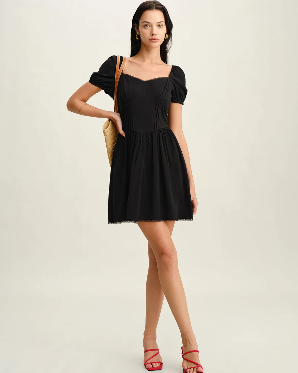 Black Sweetheart Neck Puffed Sleeve Mini Dress