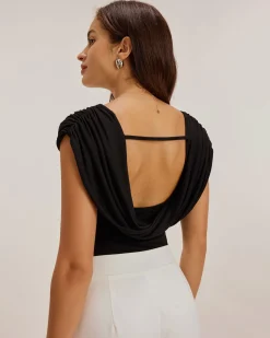 Black U Neck Ruched Tee