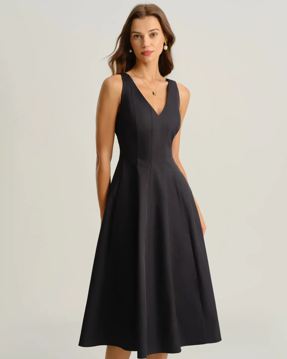 Black V Neck Sleeveless Midi Dress