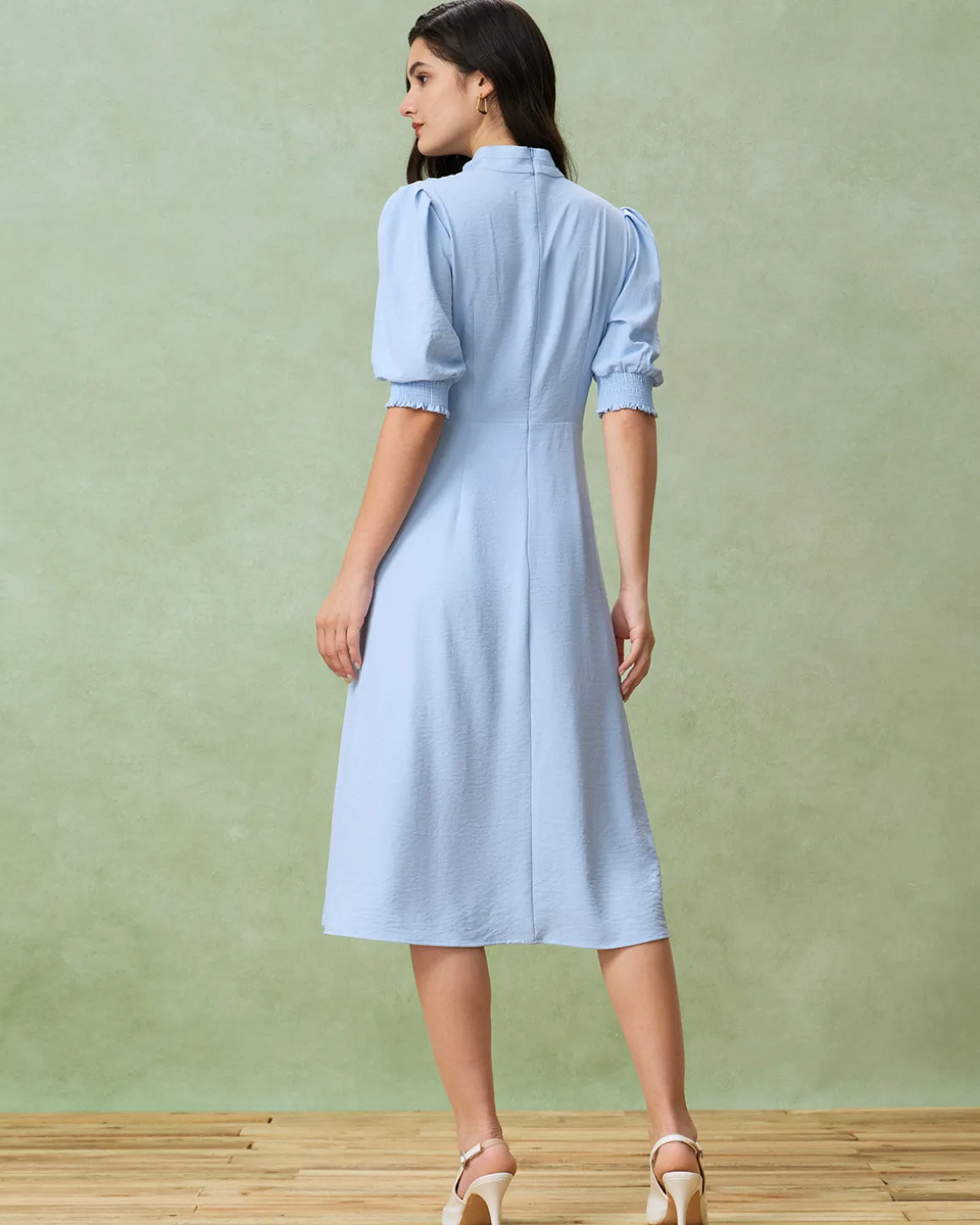 Blue Puffed Sleeve Pleated Midi Dress