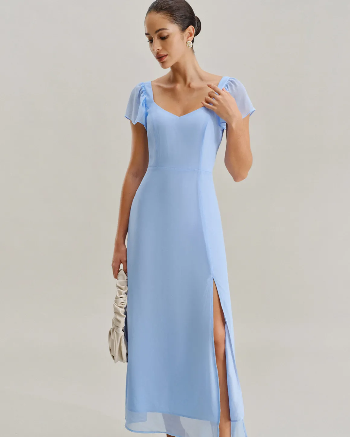 Blue Sweetheart Neck Chiffon Maxi Dress