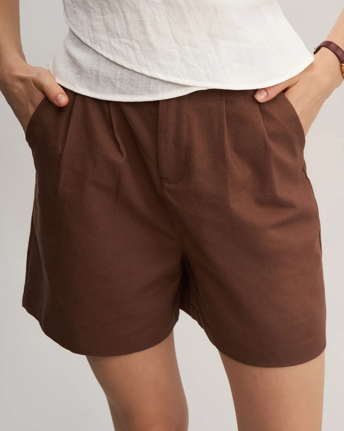 Brown Elastic Waist Pocket Shorts