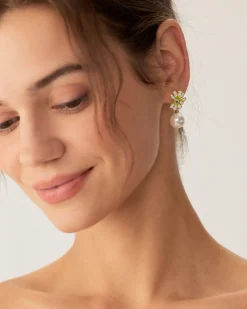 Flower Pearl Earrings