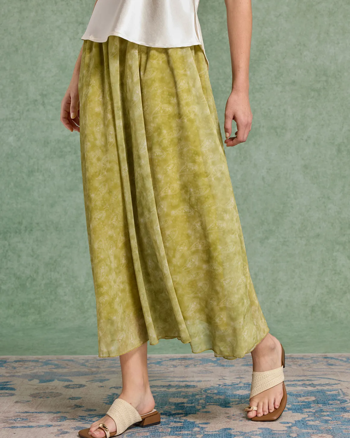 Green Floral Elastic Waist Midi Skirt