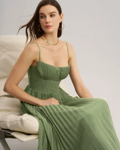 Green Sweetheart Neck Flowy Slip Maxi Dress