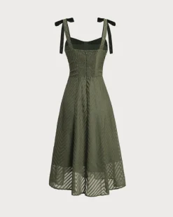 Green Sweetheart Neck Tie Strap Midi Dress