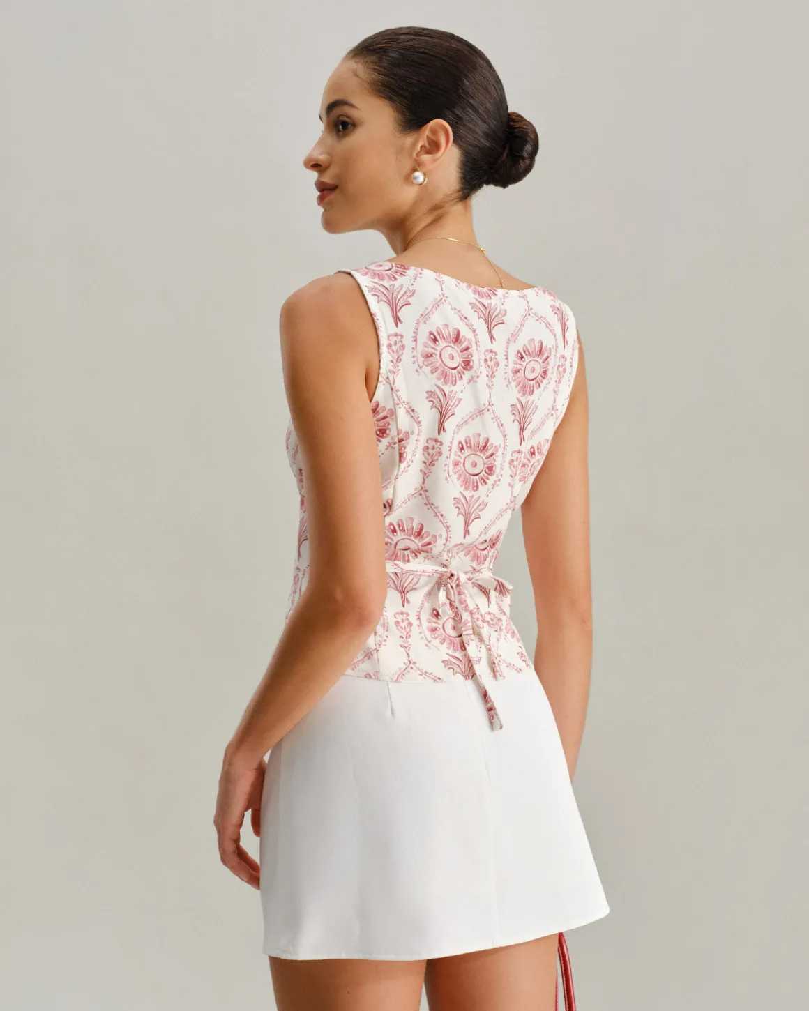 Pink Floral Round Neck Vest