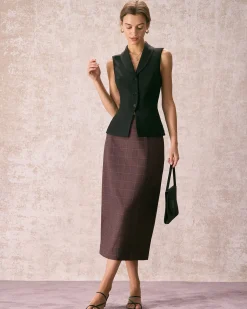 The Black Lapel Sleeveless Button Up Vest