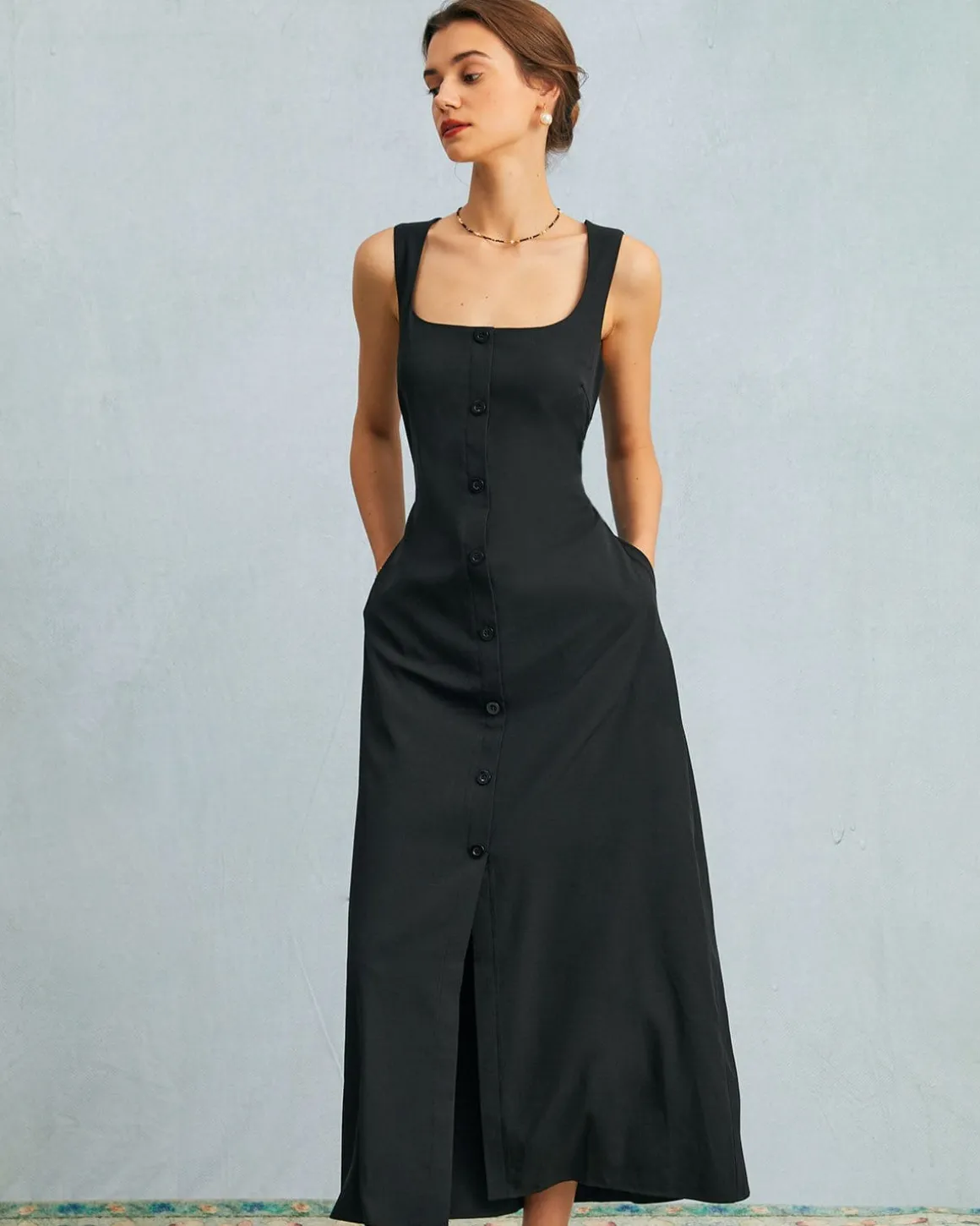 The Black U Neck Tie Back Sleeveless Maxi Dress