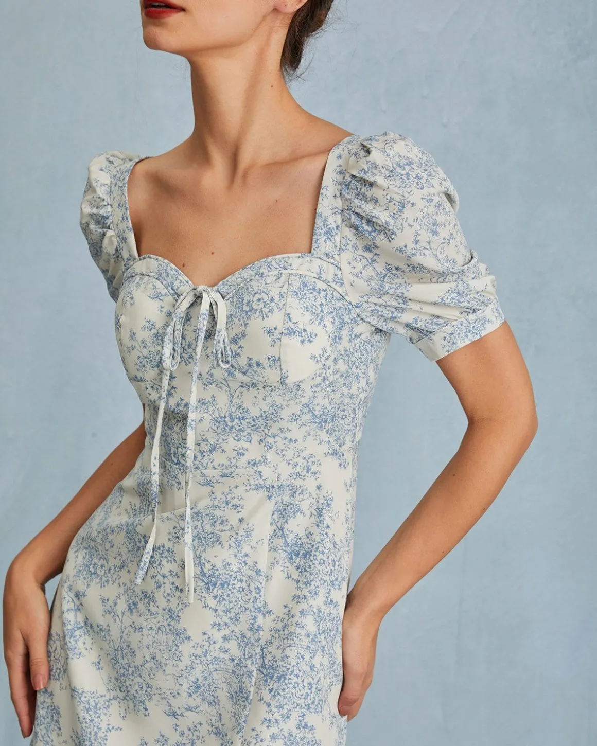 The Blue Sweetheart Neck Puff Sleeve Floral Midi Dress