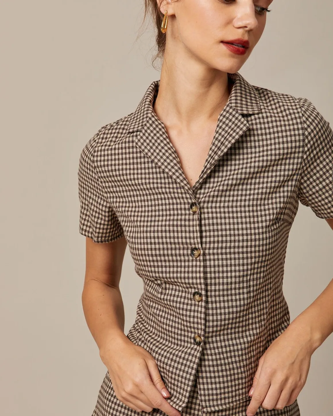 The Brown Lapel Plaid Short Sleeve Blouse