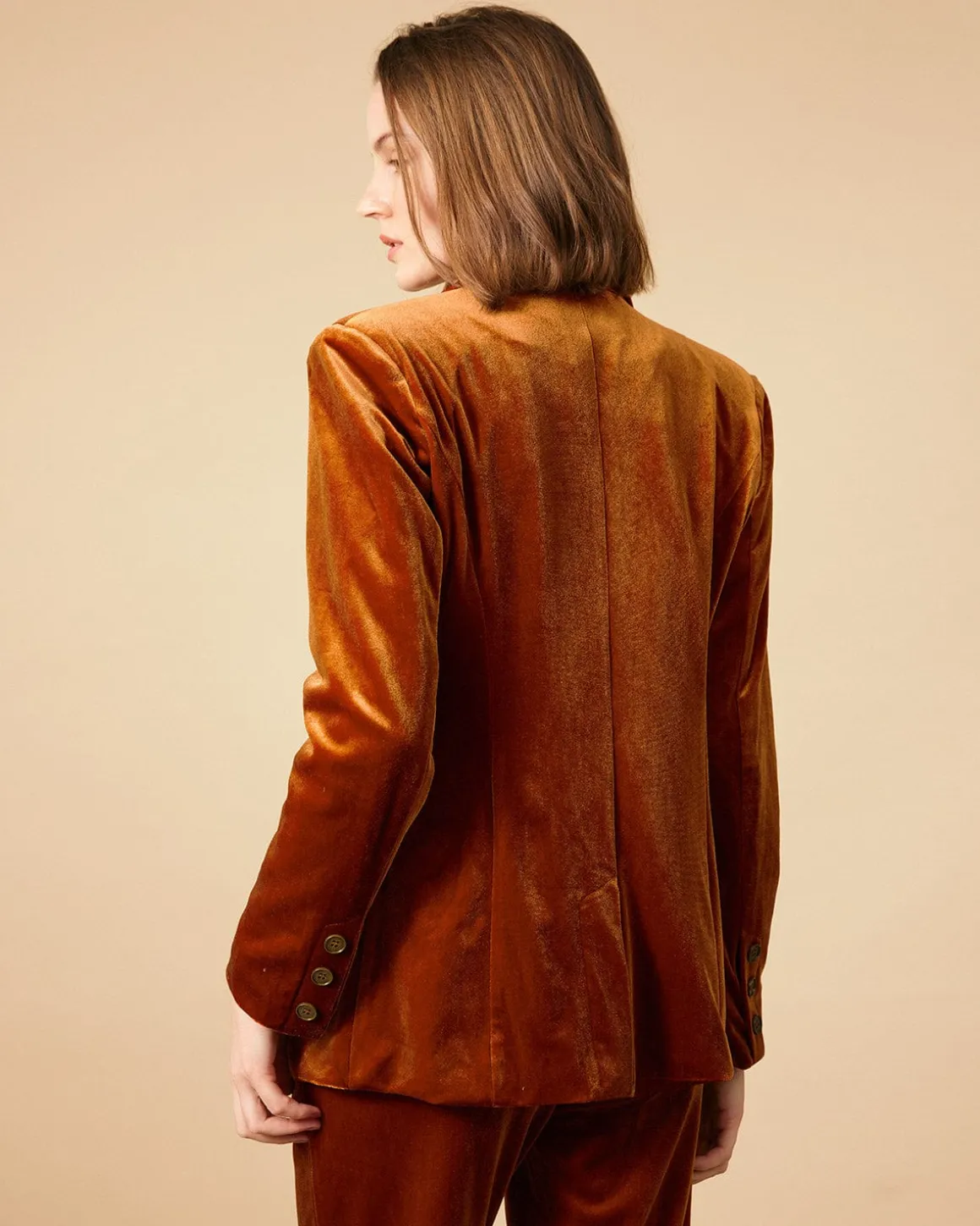 The Collared Double-breasted Velvet Blazer
