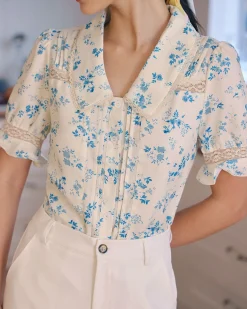 The Lace Spliced Pleated Floral Shirt