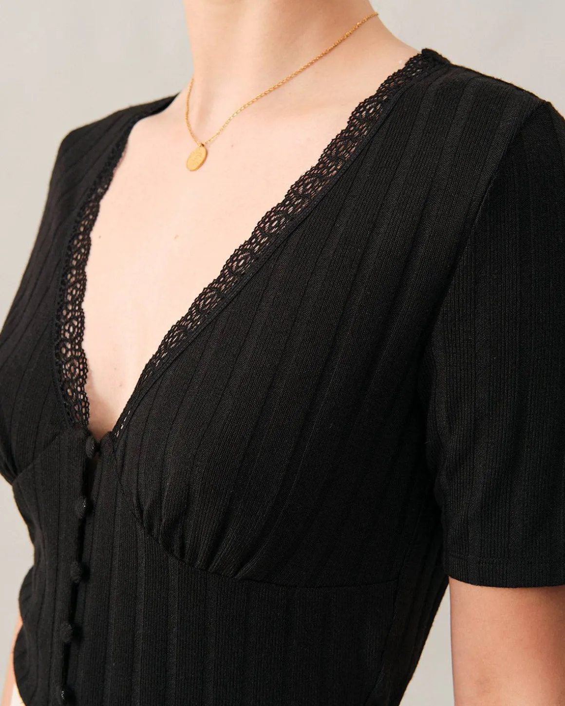 The Ribbed Lace Trim Tee