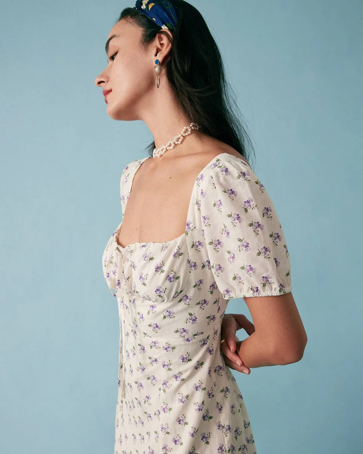 The Short Sleeve Floral Ruched Midi Dress