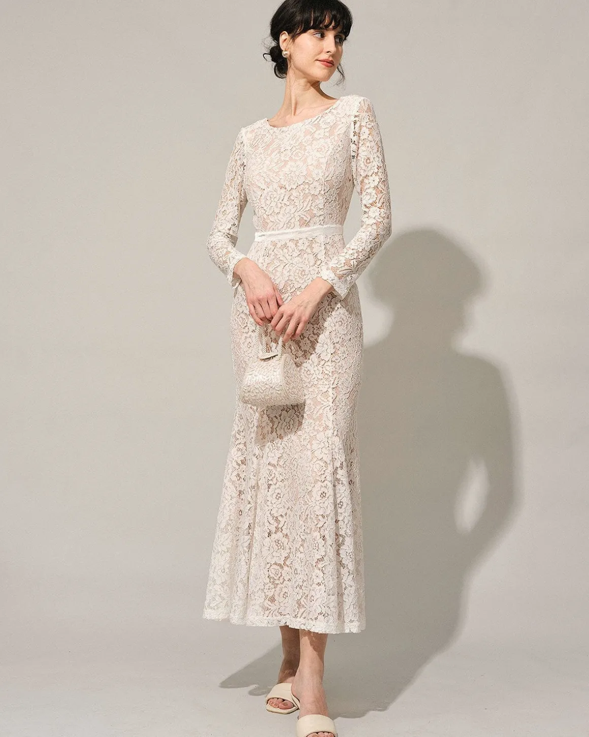 The White Lace Long Sleeve Backless Maxi Dress