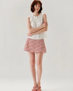 White Crew Neck Button Sleeveless Blouse