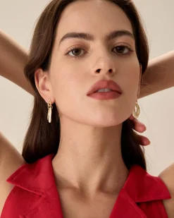 White Overlapping Geometric Earrings