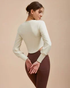 White Round Neck Long Sleeve Top