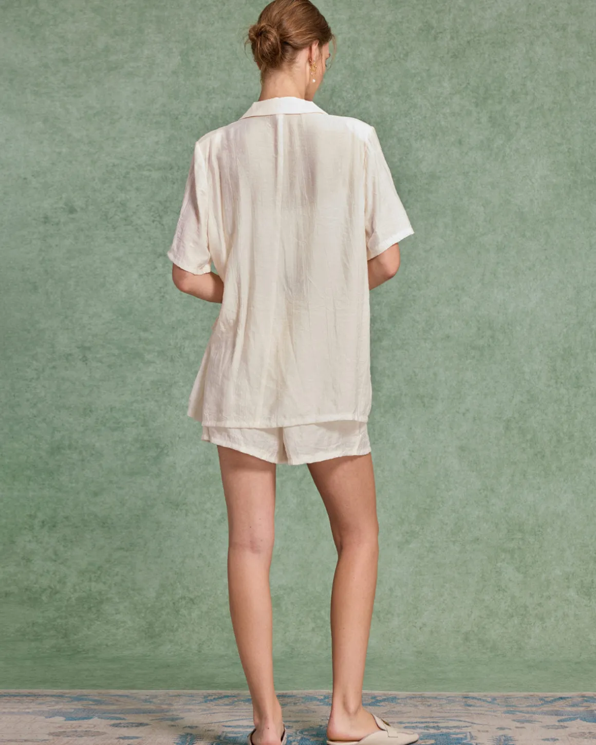 White Textured Blouse Shorts Two-Piece Set