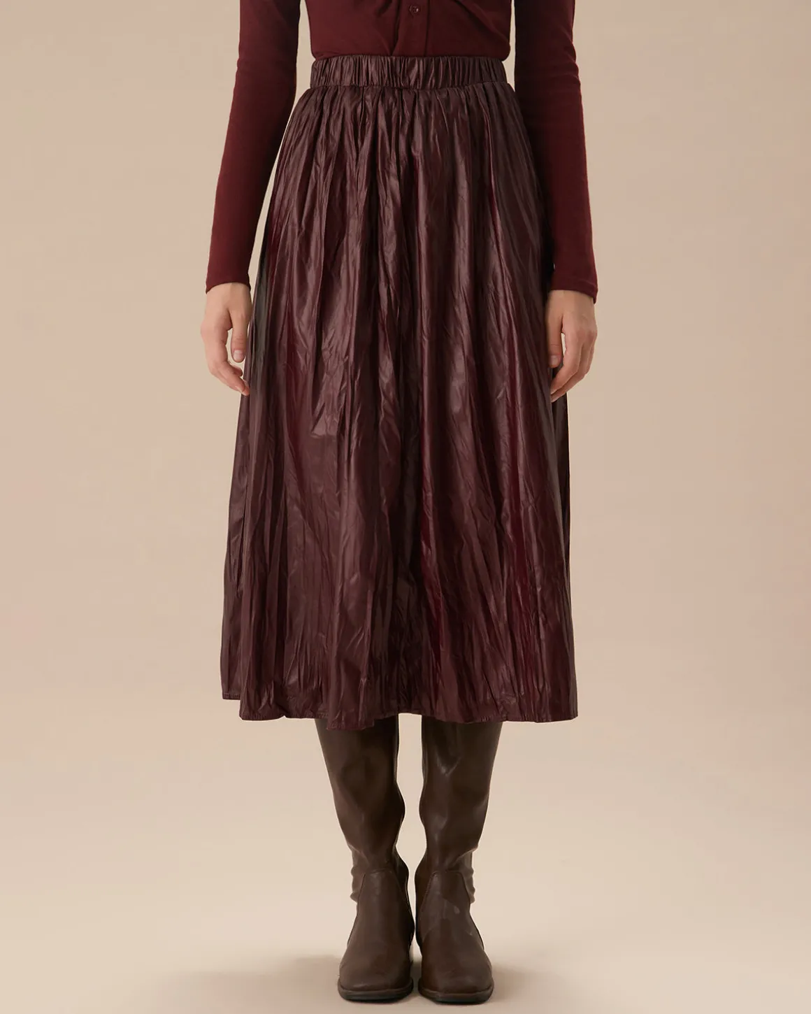 Wine Red Elastic Waist Ruched Midi Skirt