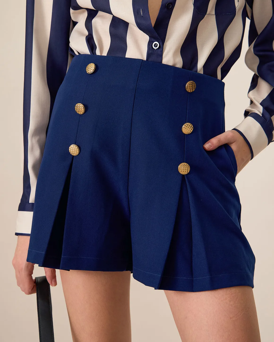 Women's Navy High-Waisted Pleated Shorts