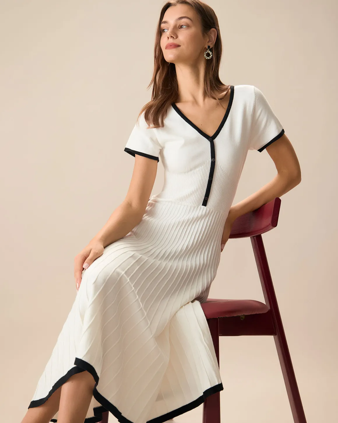 Women's White Contrasting Sweater Midi Dress